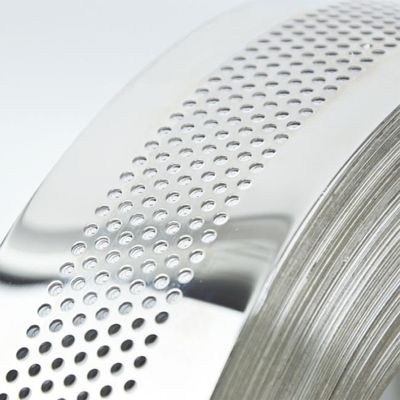 Хорошая цена Пробитое зеркало отполировало катушку JIS 304 прокладки нержавеющей стали антиржавейную онлайн