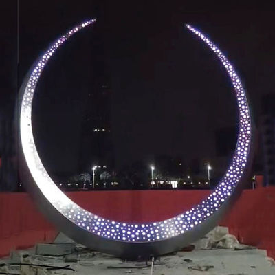 Silver Polished Mirror Color Stainless Steel Moon Sculpture For Landmark