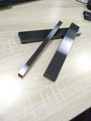 Хорошая цена 0.5 мм толщины нержавеющая сталь резьба полоски волос с AFP онлайн