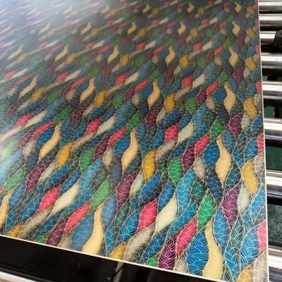 Хорошая цена Новый дизайн Красочный инженерный проект Декорация Нержавеющая сталь Антикварная отделка панель Нержавеющая сталь онлайн