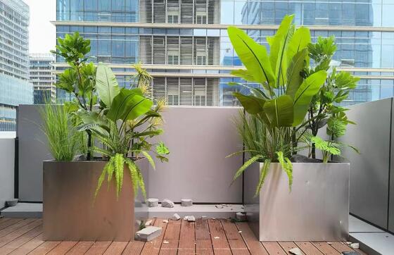 Хорошая цена Персонализированная гравированная нержавеющая стальная плантационная коробка с пользовательским текстом / узором онлайн