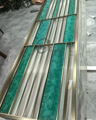 Современный лазерный разделитель комнаты из нержавеющей стали с титановым покрытием PVD и зеркальным полировкой 8k