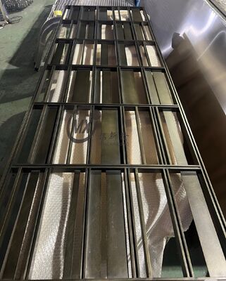 Хорошая цена Современный сетчатый экран из нержавеющей стали для дизайна интерьера онлайн